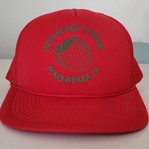 Vintage Red Strawberry Festival Ponchatoula Louisiana LA Trucker Cap Hat